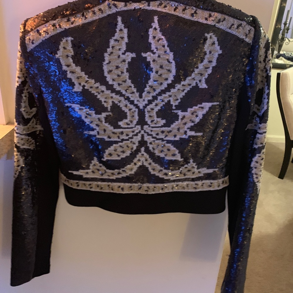 Cropped jacket - Picture 2 of 2